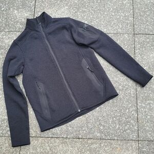 Arc'teryx full zip-up jacket